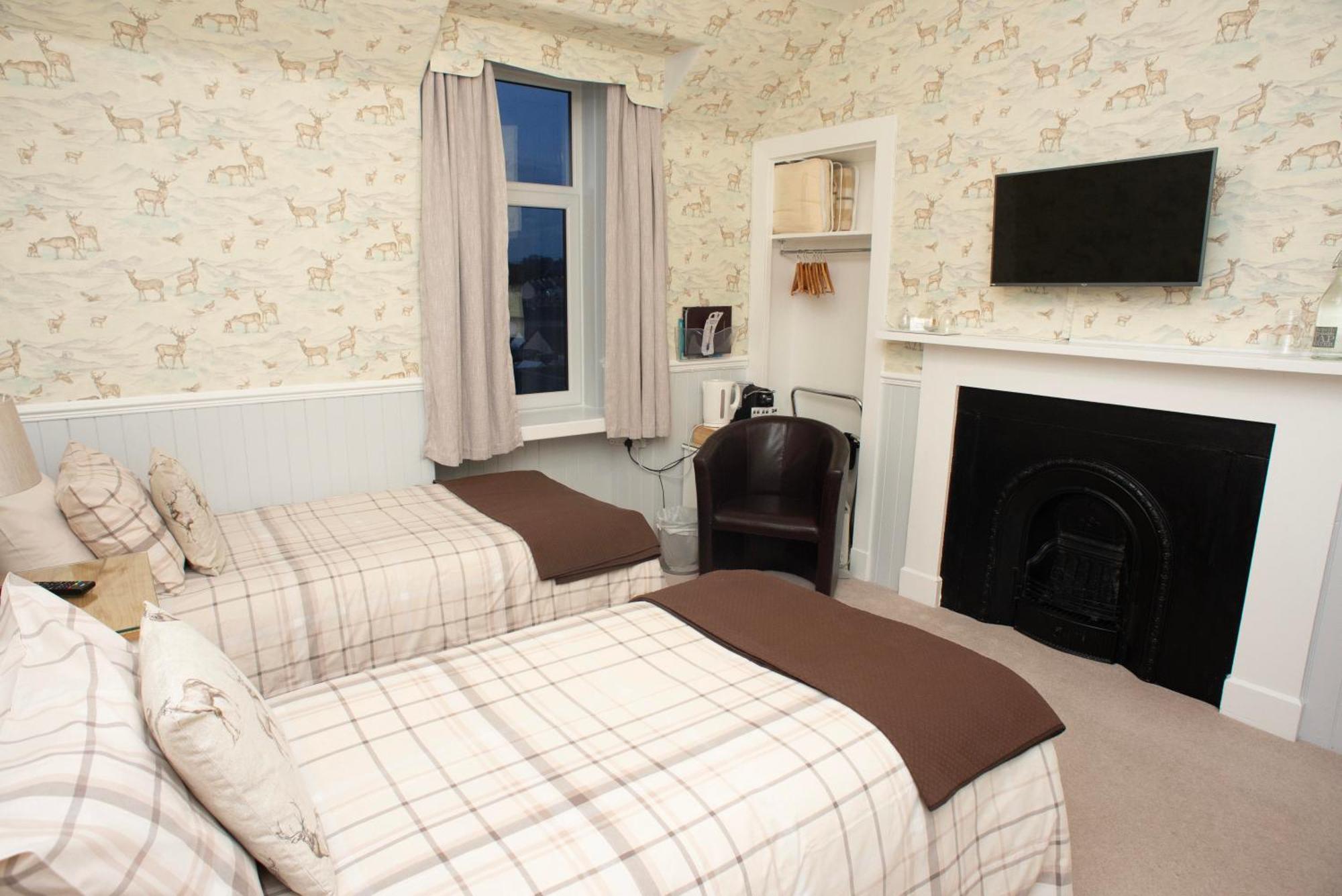 Dunvegan Bed & Breakfast Дафтаун Экстерьер фото